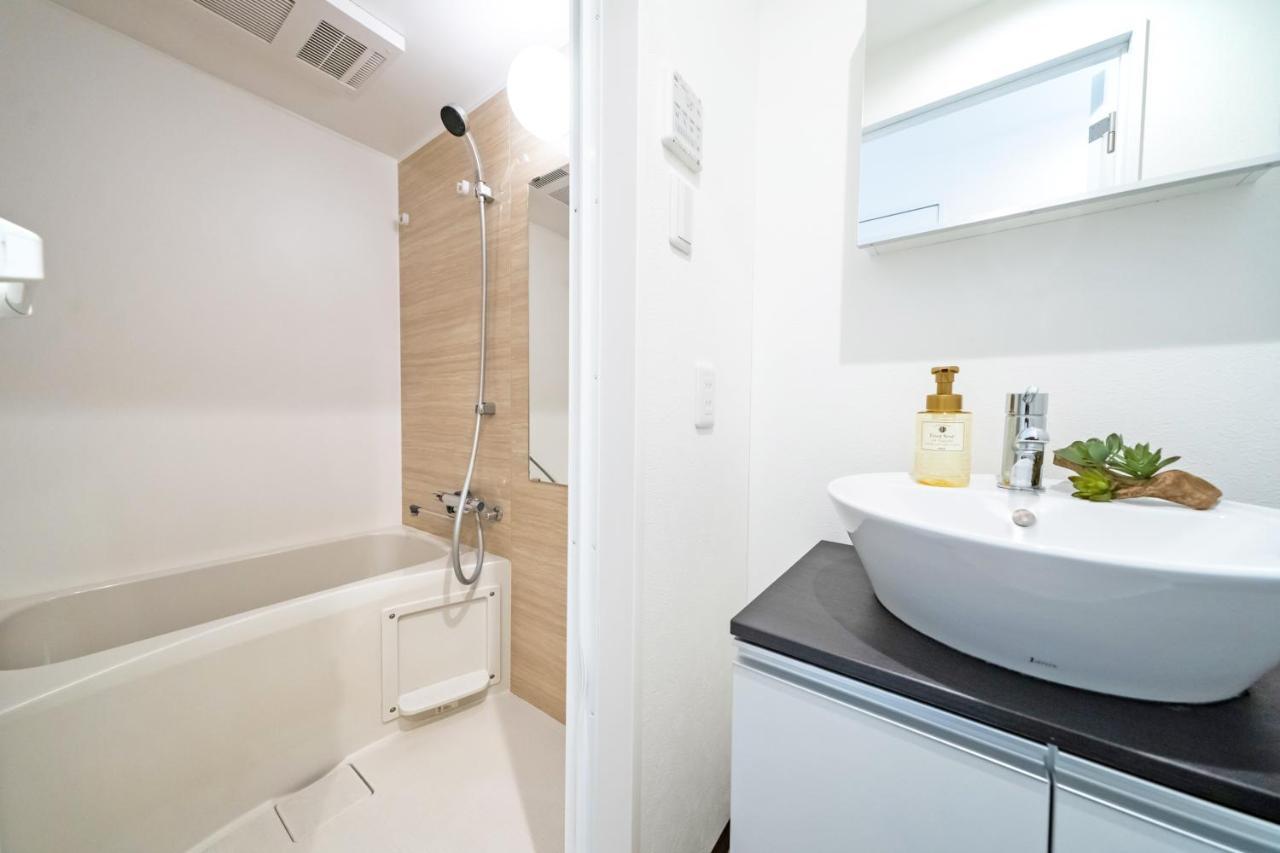 Grandouce Namba-Higashi Appartement Osaka Buitenkant foto